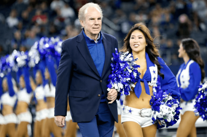 Roger Staubach’s Net Worth